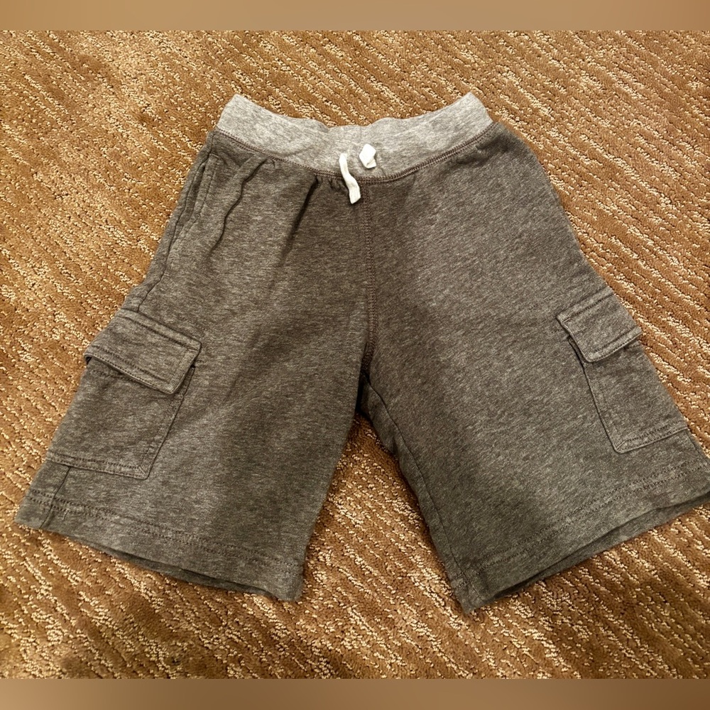 Hanna Andersson Bright Basics Skate Shorts, Size 5, Grey